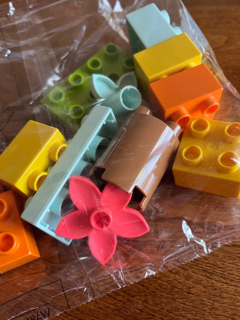 Duplo building bricks partial set NWOT - Picture 8 of 11